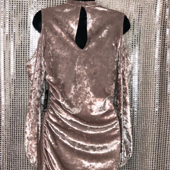 (NWT) #Express Crushed Velvet Cold Shoulder Dress - Picture 7 of 8